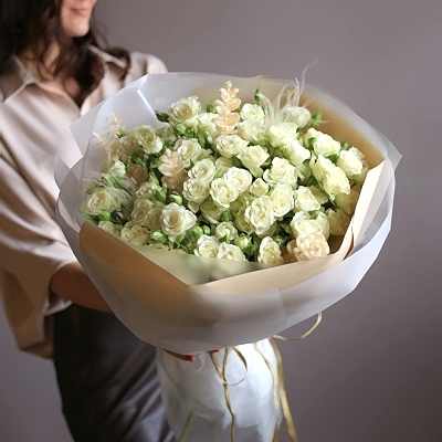 Fresh flower delivery in Istanbul