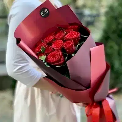 Luxury rose bouquets to Istanbul