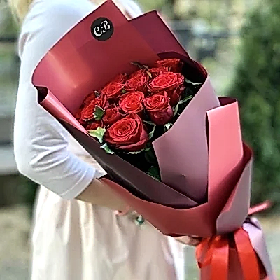 Luxury rose bouquets to Antalya