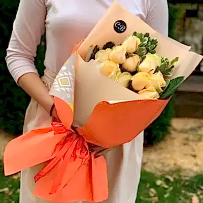 Luxury rose arrangements to Antalya