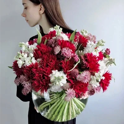 Flowers in vases delivery in istanbul