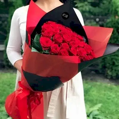 Rose Arrangement to Antalya