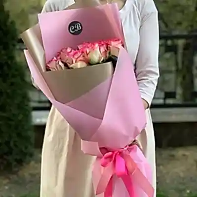 Luxury rose bouquet for Istanbul