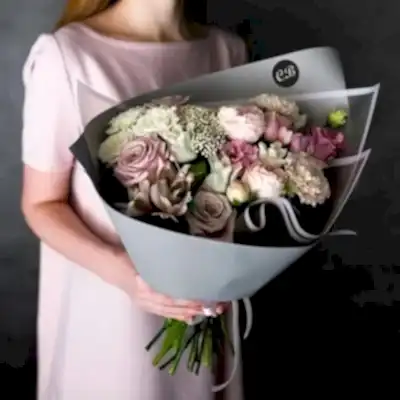 Luxury flower delivery to Antalya