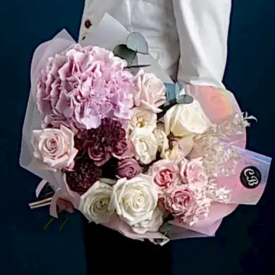 Send flower arrangements Antalya