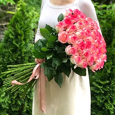 35 pink roses to Bodrum