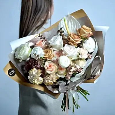 Send luxury flowers to Kemer